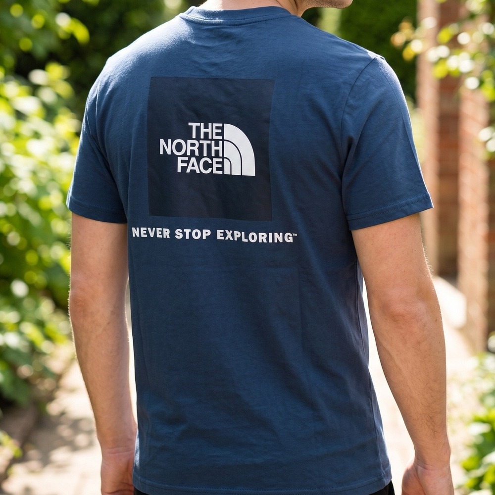 The North Face Mens Navy Blue Graphic T-Shirt Never‎ Stop Exploring Logo Tee M
